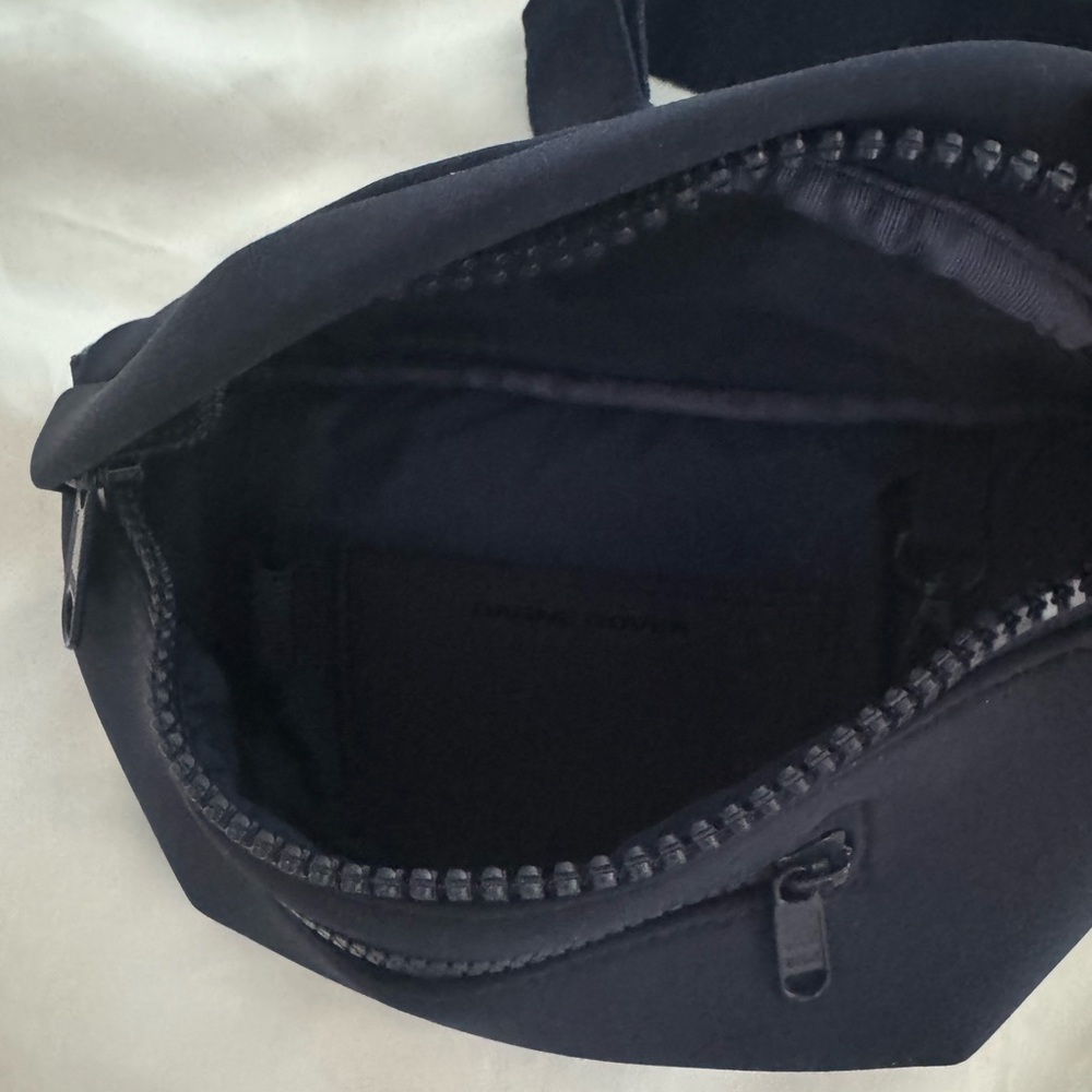 Dagne Dover Ace Neoprene Fanny Pack belt bag in Storm navy blue - Picture 5 of 5